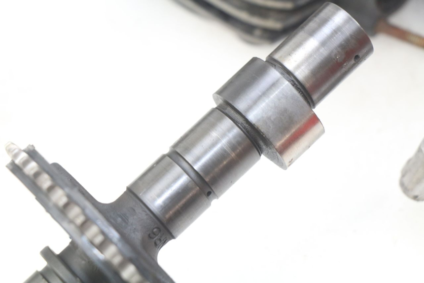photo de Testata posteriore HONDA VF 1000 (1984 - 1988)
