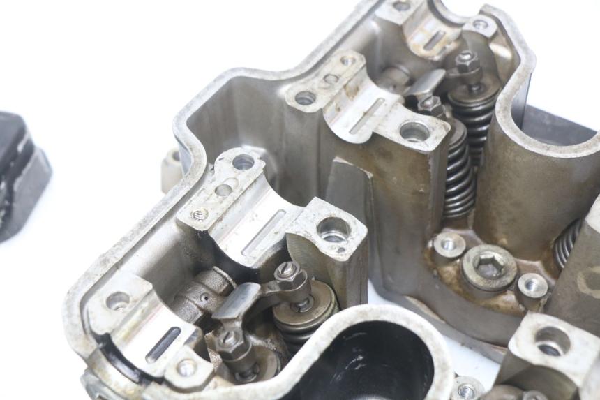 photo de Testata posteriore HONDA VF 1000 (1984 - 1988)
