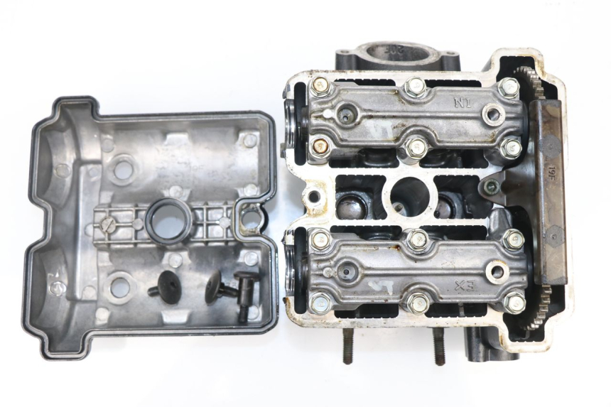 photo de Testata posteriore SUZUKI SV N 650 (1999 - 2002)