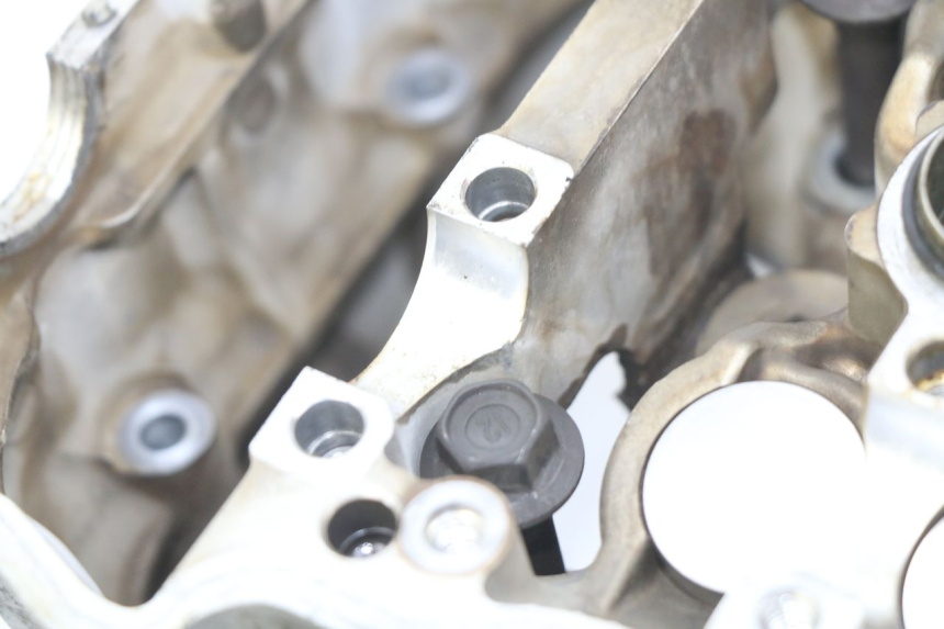 photo de CULASSE POSTERIORE HONDA VFR FI RC46 800 (1998 - 2001)