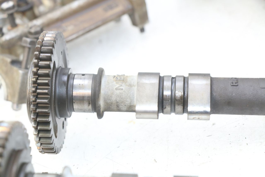 photo de CULASSE POSTERIORE HONDA VFR FI RC46 800 (1998 - 2001)