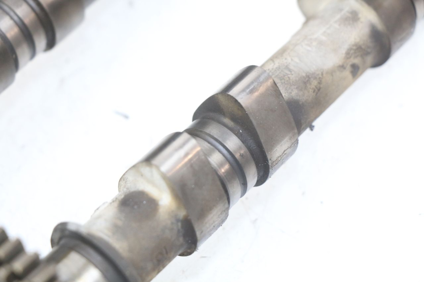 photo de TESTATA ANTERIORE HONDA VFR FI RC46 800 (1998 - 2001)