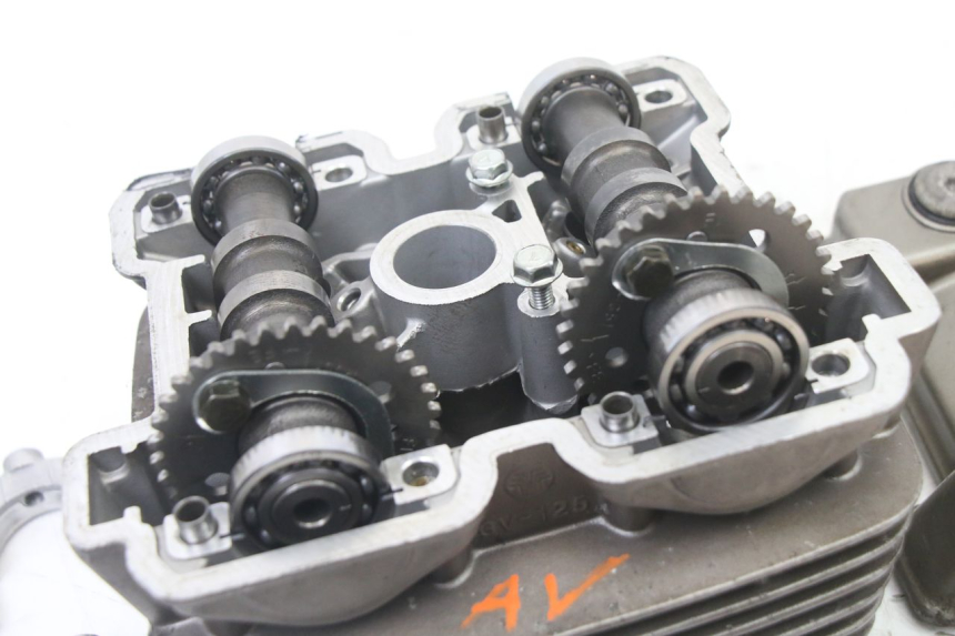 photo de TESTATA ANTERIORE HYOSUNG GTR 125 (2006 - 2008)