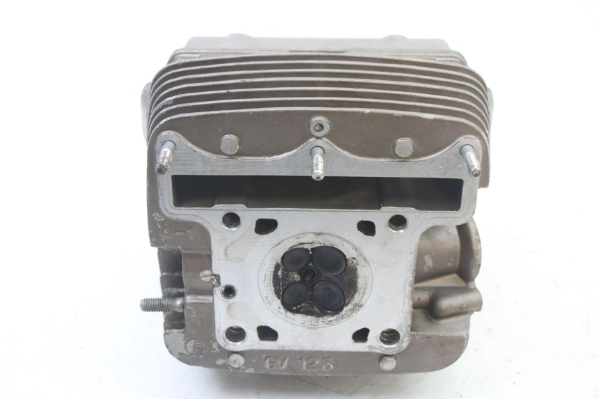 photo de TESTATA ANTERIORE HYOSUNG GTR 125 (2006 - 2008)