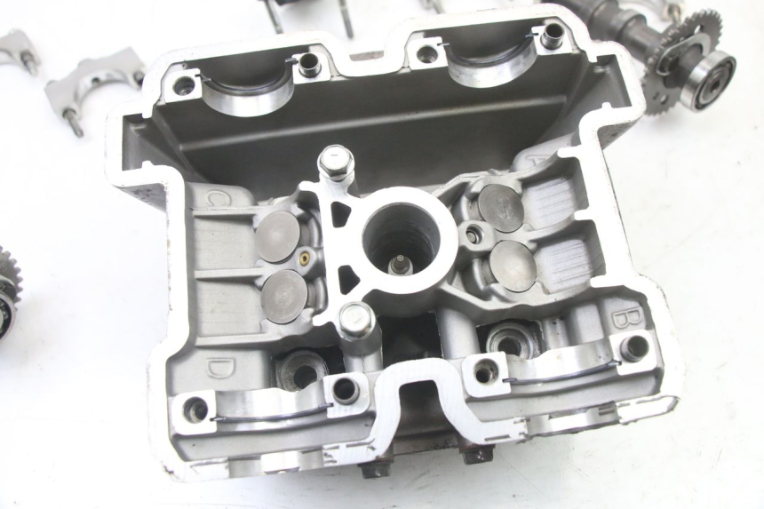 photo de TESTATA ANTERIORE HYOSUNG GTR 125 (2006 - 2008)