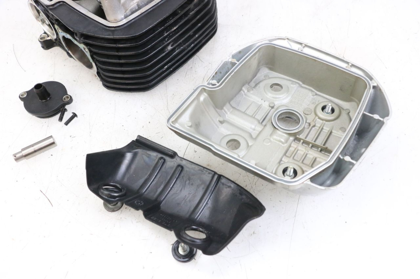photo de TESTATA ANTERIORE MOTO GUZZI NORGE 8V GT 1200 (2011 - 2016)