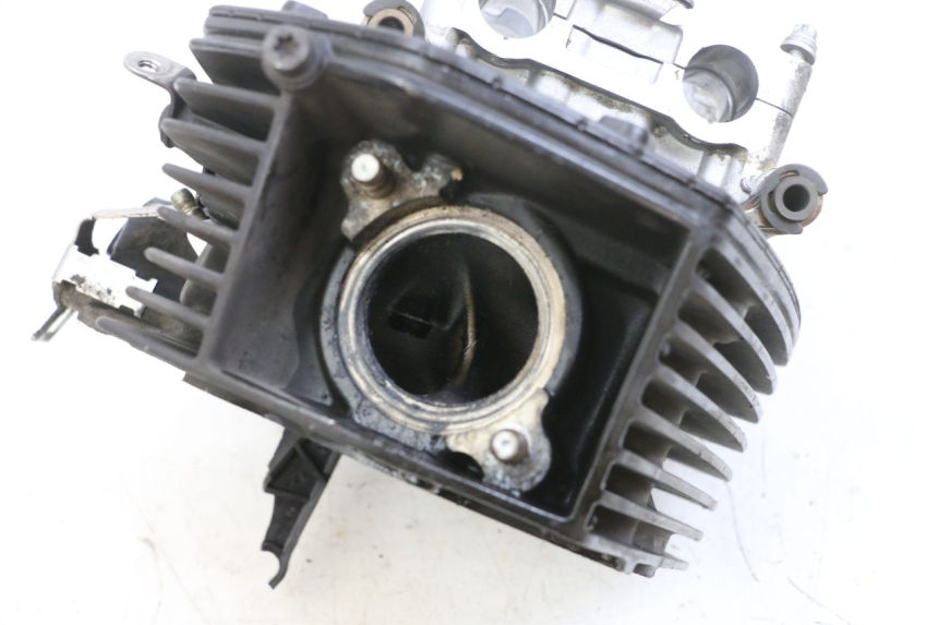 photo de TESTATA ANTERIORE BMW R RT ABS 1200 (2010 - 2014) - Caratteristiche distintive