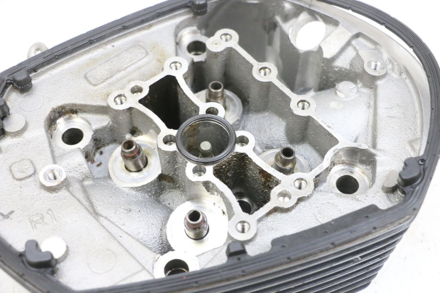 photo de TESTATA ANTERIORE BMW R RT ABS 1200 (2010 - 2014) - Dettagli dei punti di fissaggio