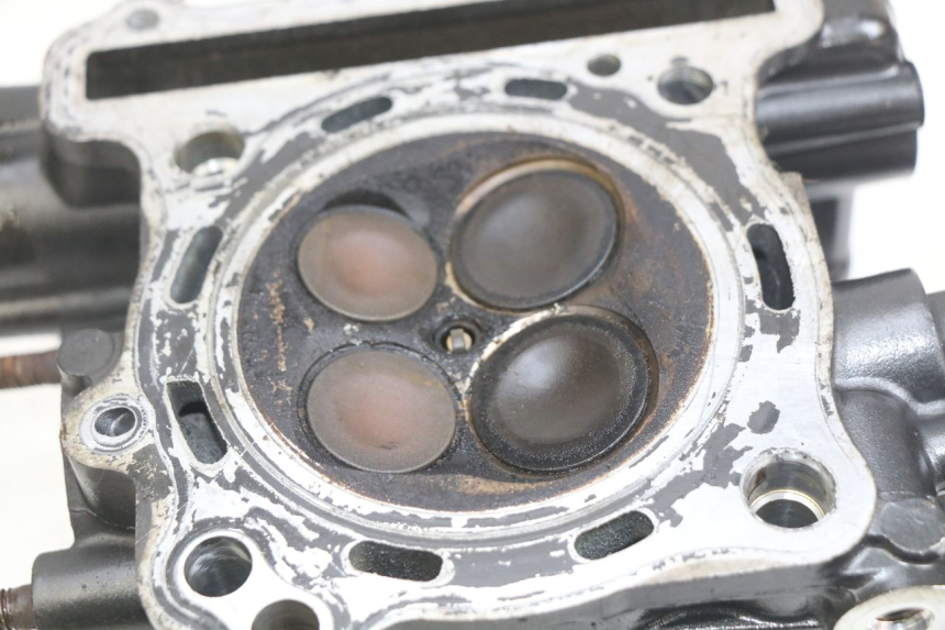 photo de TESTATA ANTERIORE SUZUKI SV N 650 (1999 - 2002)