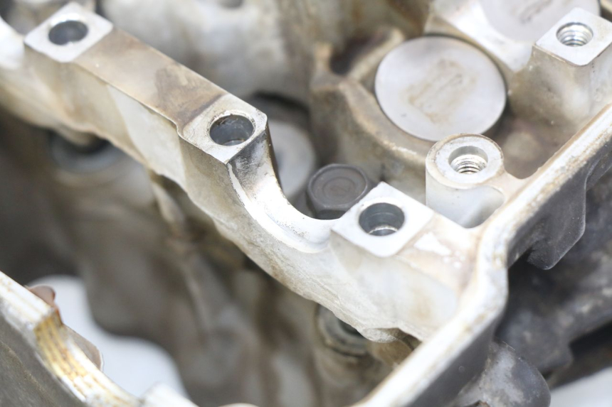 photo de TESTATA ANTERIORE HONDA VFR FI RC46 800 (1998 - 2001)