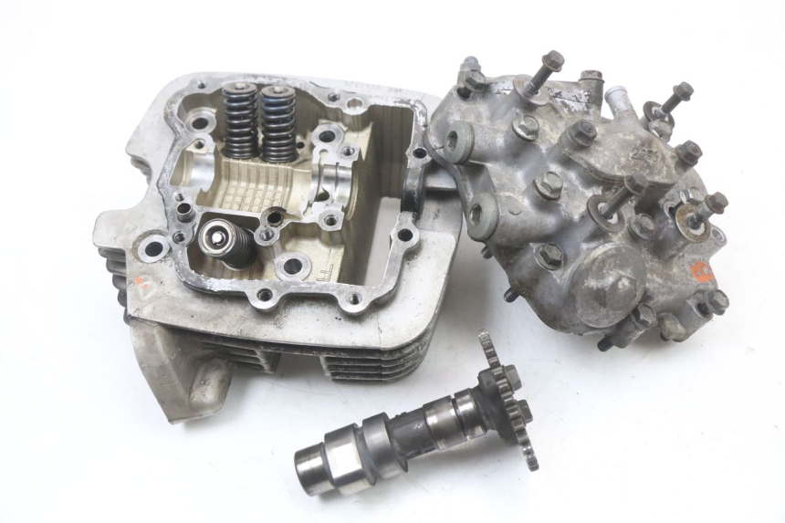 photo de TESTATA ANTERIORE SUZUKI VL INTRUDER 125 (2004 - 2007)