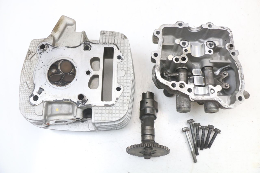 photo de TESTATA ANTERIORE SUZUKI VL INTRUDER 125 (2004 - 2007)