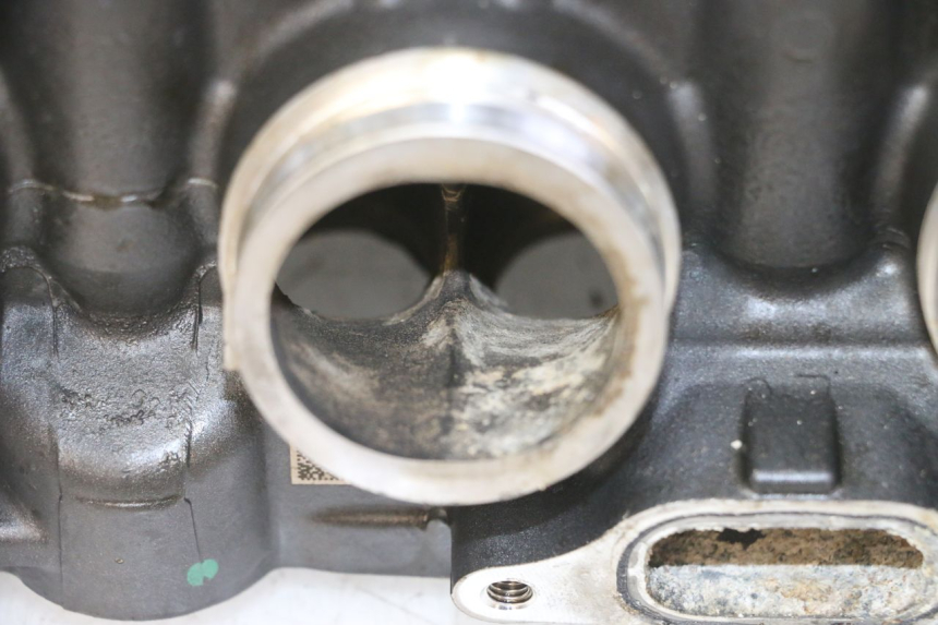 photo de TESTATA HONDA CB R 1000 (2018 - 2023)