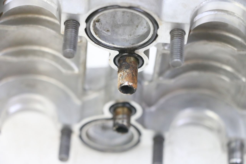 photo de TESTATA HONDA CB R 1000 (2018 - 2023)