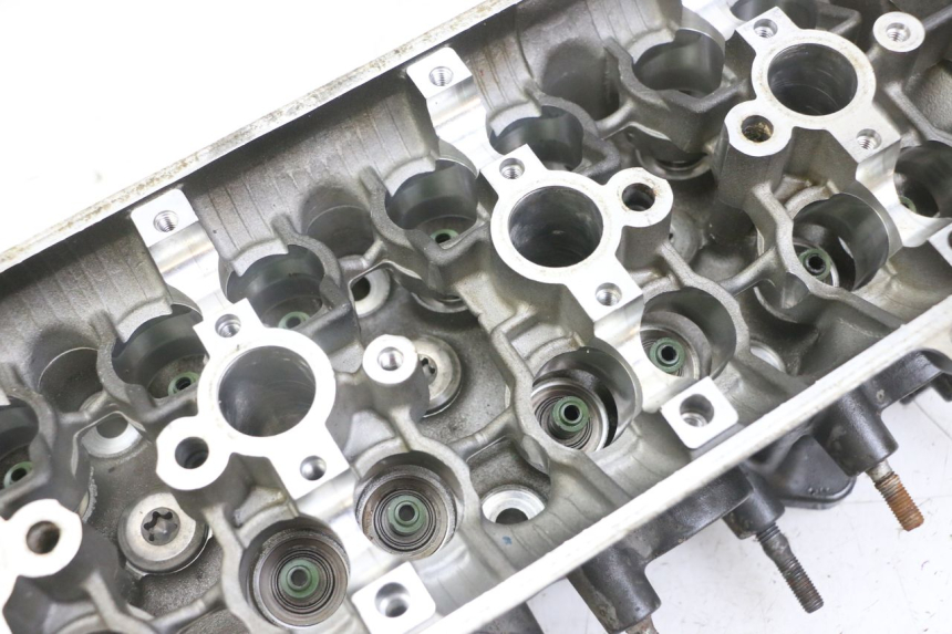 photo de TESTATA HONDA CB R 1000 (2018 - 2023)