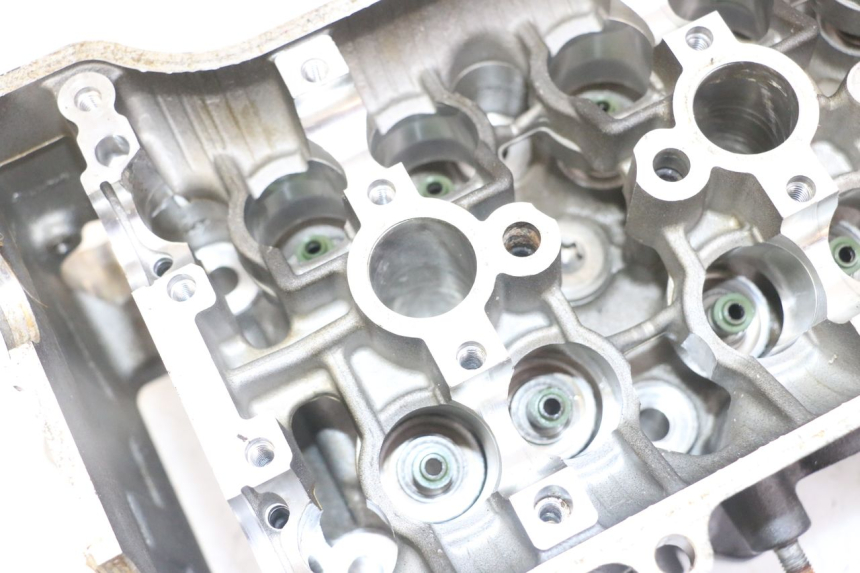 photo de TESTATA HONDA CB R 1000 (2018 - 2023)