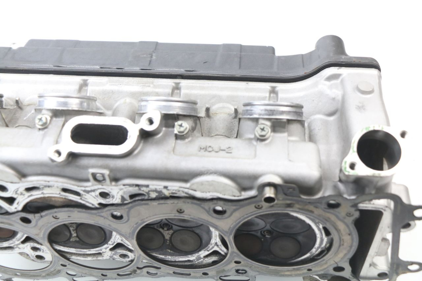 photo de Testata HONDA CBR 929 RR FIREBLADE 900 (2000 - 2001) - Dettaglio del componente