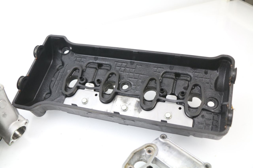 photo de Testata HONDA CBR 929 RR FIREBLADE 900 (2000 - 2001) - Angolazione alternativa