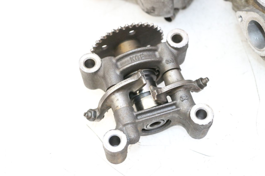 photo de Testata HONDA FES S-WING SWING ABS 125 (2007 - 2015)