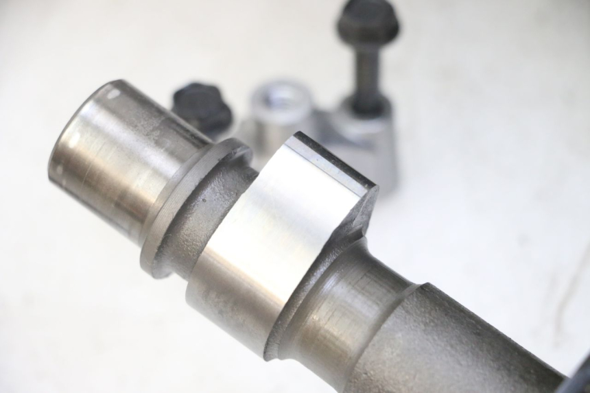 photo de TESTATA SUZUKI GS GSE 500 (2001 - 2003)
