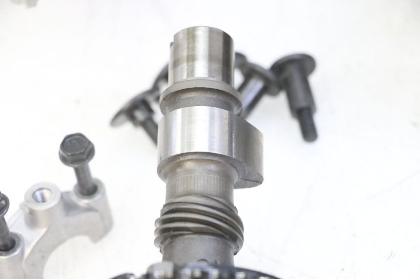 photo de TESTATA SUZUKI GS GSE 500 (2001 - 2003)