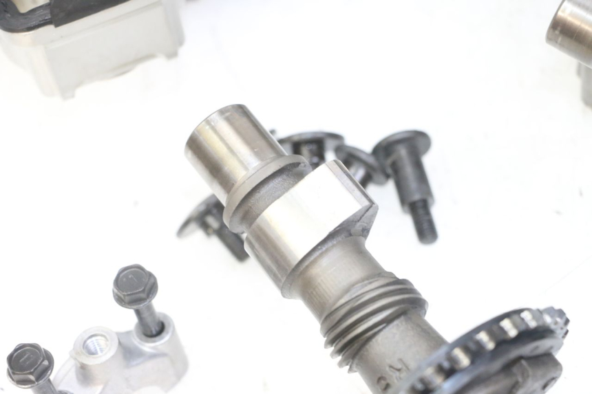 photo de TESTATA SUZUKI GS GSE 500 (2001 - 2003)