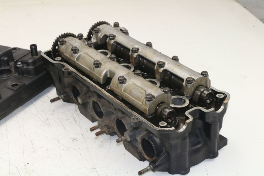 photo de Testata HONDA CBF N 600 (2004 - 2007)