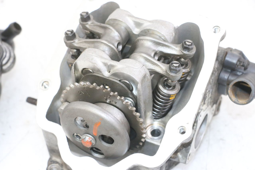 photo de TESTATA PIAGGIO MP3 LT 300 (2010 - 2016)