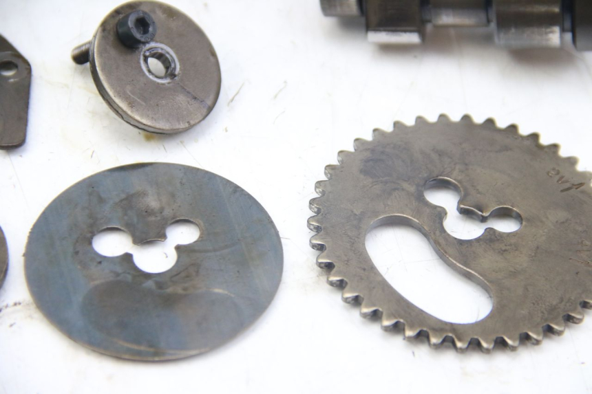 photo de TESTATA PIAGGIO MP3 125 (2006 - 2014)