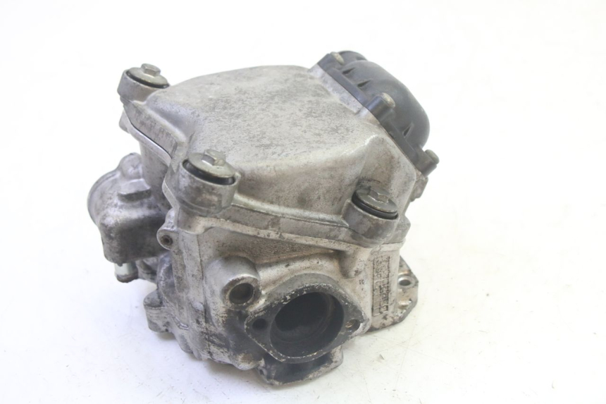 photo de TESTATA PIAGGIO MP3 RL 250 (2007 - 2010) - Dettagli dei punti di fissaggio