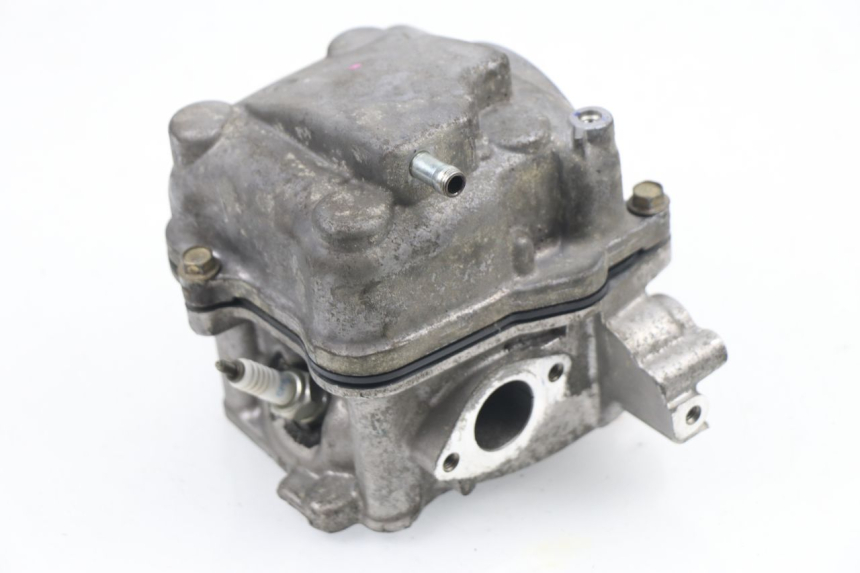 photo de TESTATA HONDA PCX (JF28) 125 (2009 - 2011) - Dettagli dei punti di fissaggio