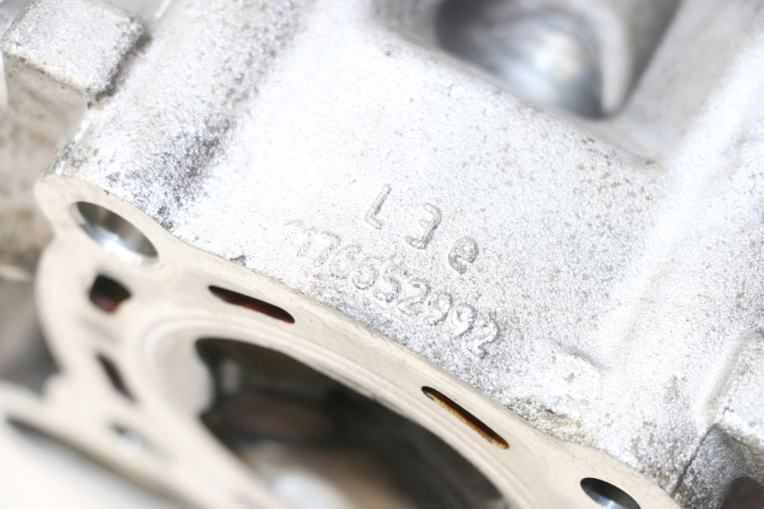 photo de TESTATA PEUGEOT SATELIS 125 (2013 - 2018)