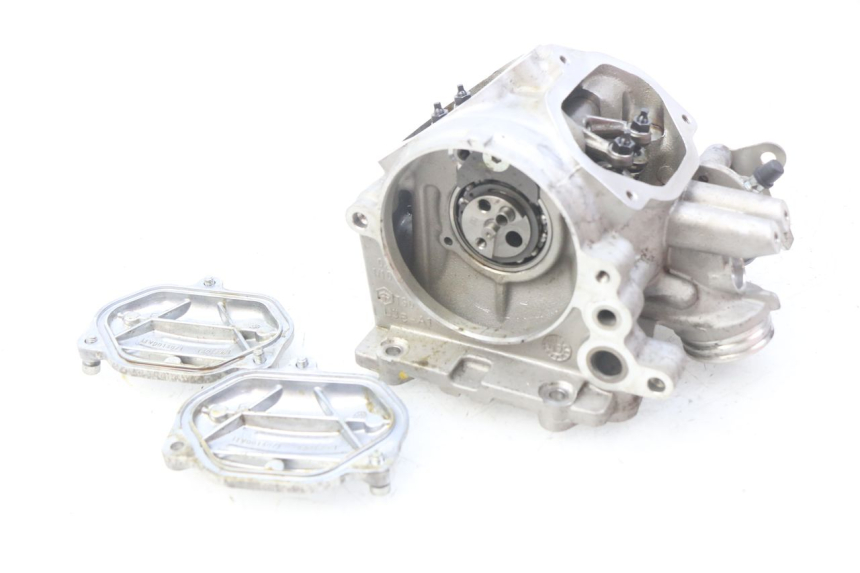 photo de TESTATA PIAGGIO VESPA GTS IGET ABS 125 (2017 - 2023)