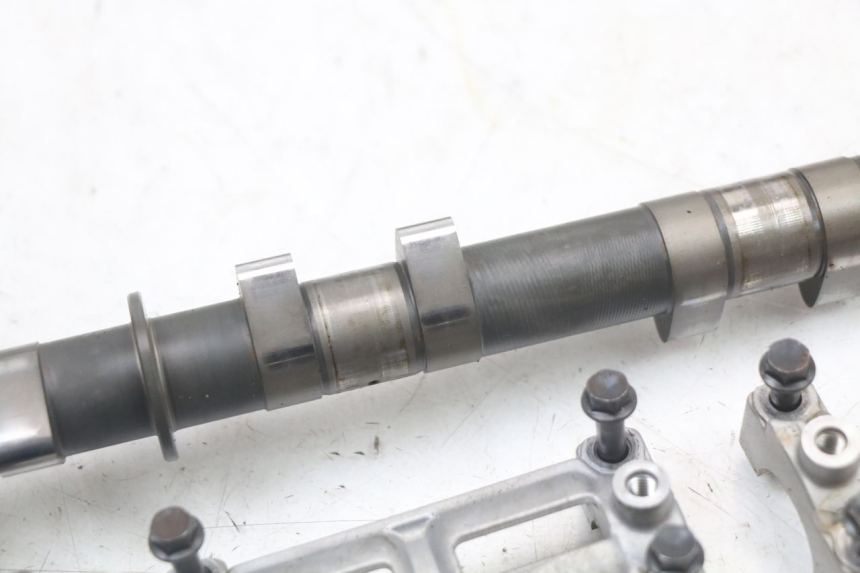 photo de TESTATA YAMAHA FJR ABS 1300 (2006 - 2012)