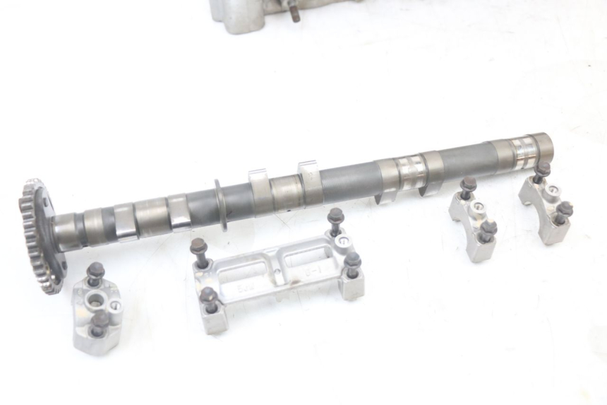 photo de TESTATA YAMAHA FJR ABS 1300 (2006 - 2012)