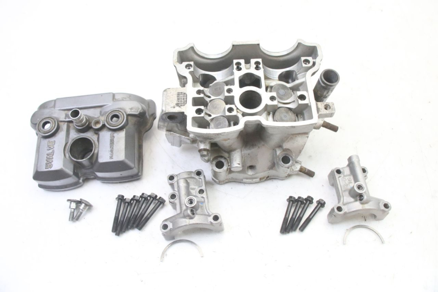 photo de TESTATA YAMAHA YZ-F YZF 250 (2007 - 2013)