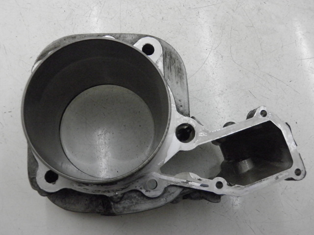 photo de CILINDRO BMW R RS 1150 (2001 - 2005) - Dettagli dei punti di fissaggio