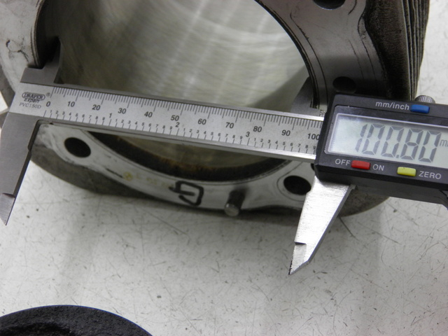 photo de CILINDRO BMW R RS 1150 (2001 - 2005) - Stato della superficie e materiale