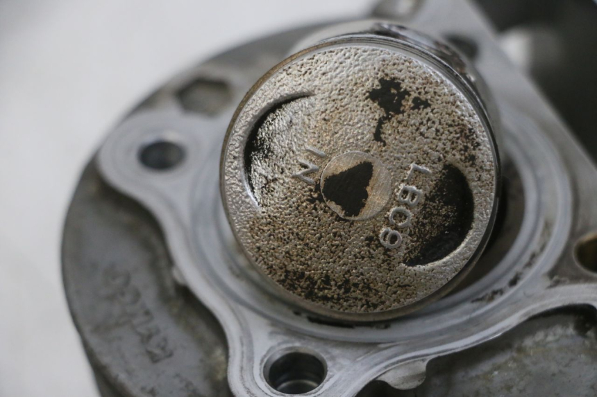 photo de CYLINDRO PISTONE KYMCO AGILITY 16+ 4T 50 (2018 - 2023) - Zoom sui componenti