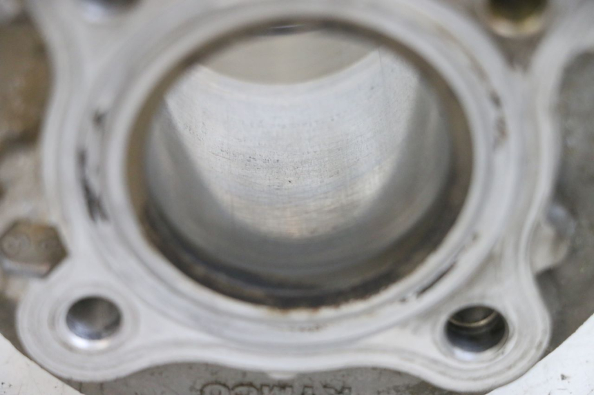 photo de CYLINDRO PISTONE KYMCO AGILITY 16+ 4T 50 (2018 - 2023) - Dettagli dei punti di fissaggio