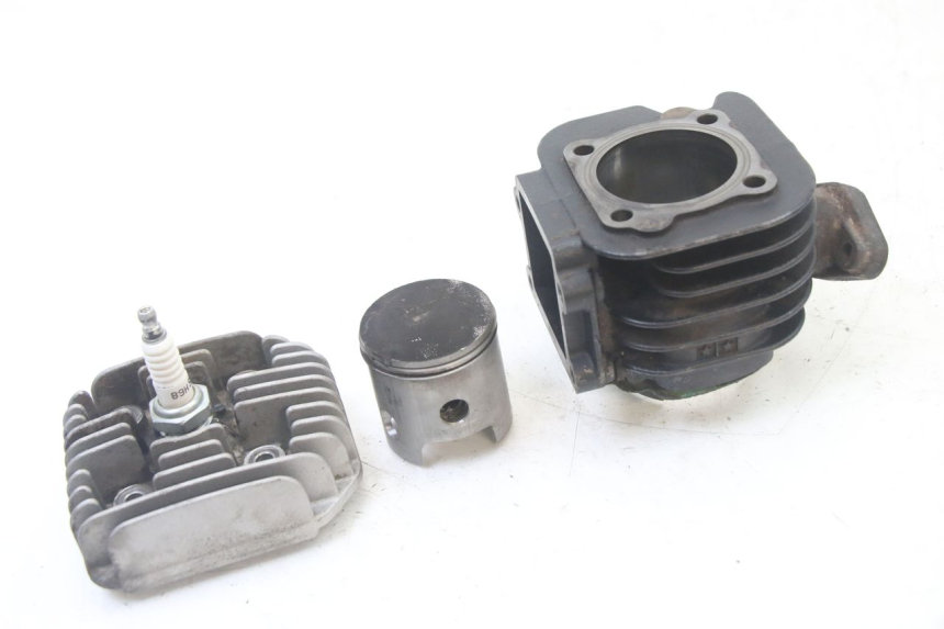 photo de CYLINDRO PISTONE MBK BOOSTER SPIRIT NAKED 50 (2004 - 2017)