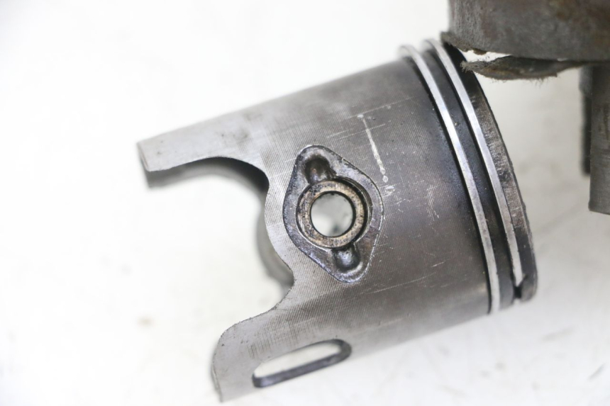 photo de CYLINDRO PISTONE MBK BOOSTER SPIRIT NAKED 50 (2004 - 2017)