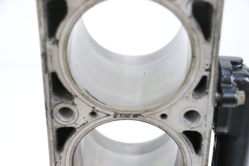 photo de CILINDRO PISTONE MV AGUSTA BRUTALE R WALLY 910 (2008 - 2008) - Altra vista dell'articolo