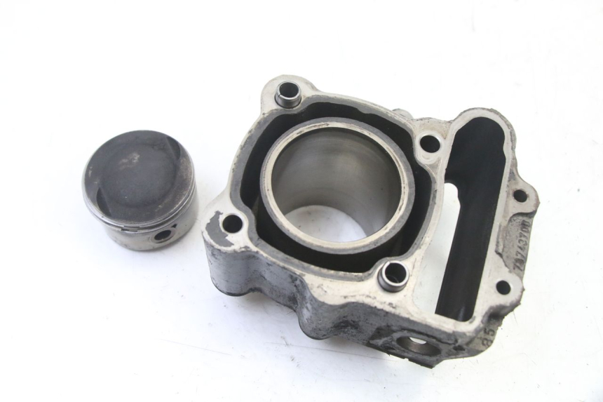 photo de CILINDRO PISTONE PEUGEOT ELYSEO 125 (1999 - 2004)