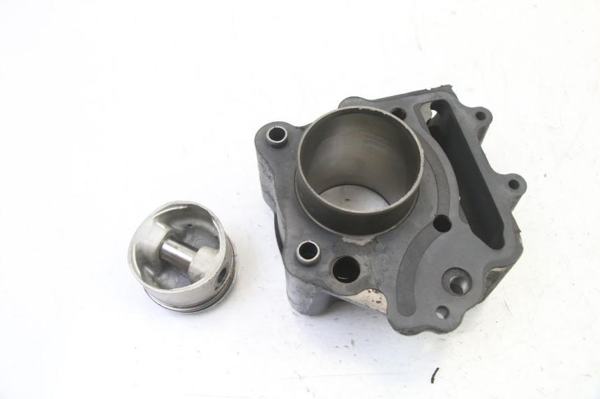 photo de CILINDRO PISTONE PEUGEOT ELYSEO 125 (1999 - 2004)