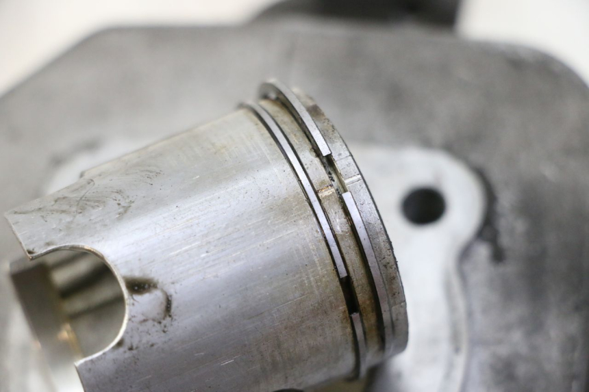 photo de CILINDRO PISTONE PEUGEOT ELYSTAR 50 (2002 - 2014)