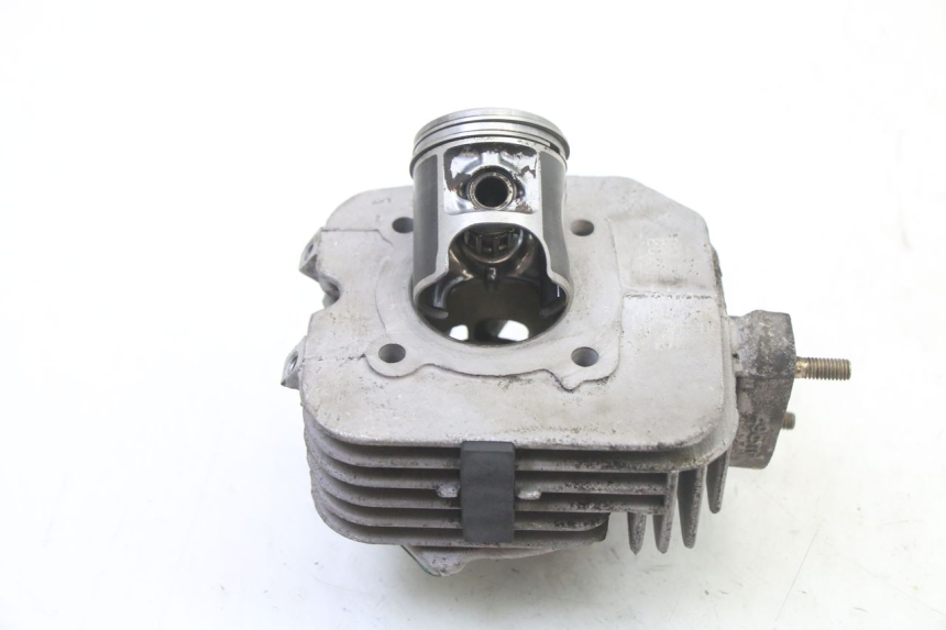 photo de CILINDRO PISTONE PEUGEOT KISBEE 2T 50 (2018 - 2022)
