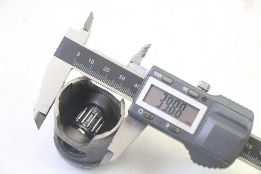 photo de CILINDRO PISTONE PEUGEOT KISBEE 2T 50 (2010 - 2017)