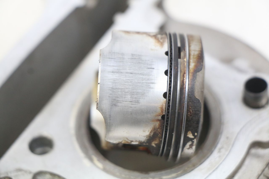 photo de CILINDRO PISTONE PEUGEOT KISBEE 4T 50 (2018 - 2022)