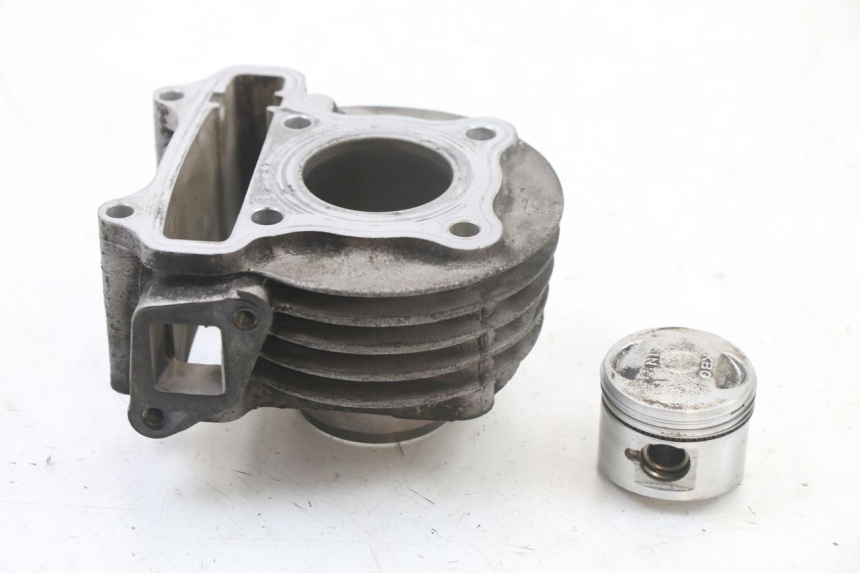 photo de CILINDRO PISTONE KYMCO DINK 4T 50 (2007 - 2018)
